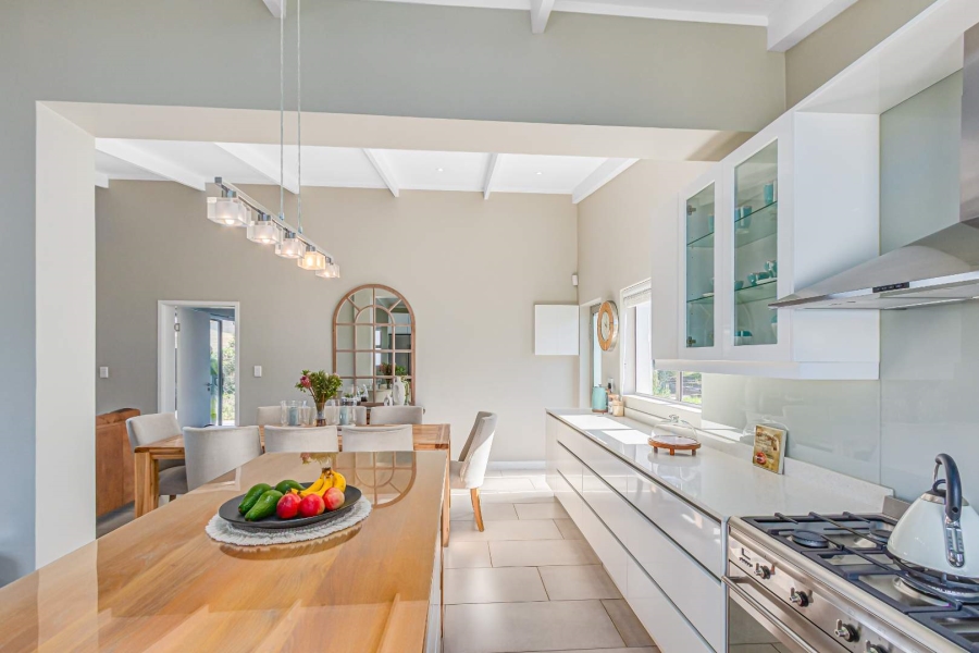 3 Bedroom Property for Sale in Brenton On Sea Western Cape